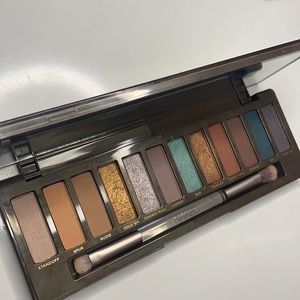 Urban Decay Naked Wild West Eyeshadow palette